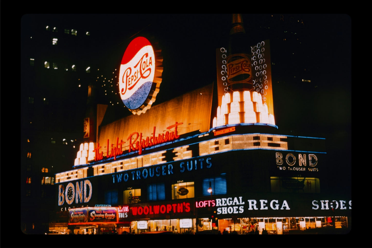 Untitled, Times Square, New York City, USA, 1966 (WL00123)